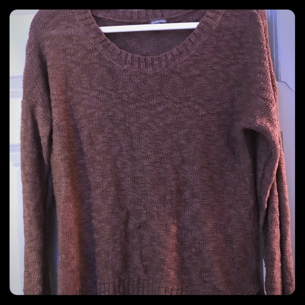 Knit long sleeve sweater